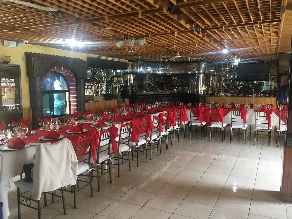 Hosteria Castillo Del Valle Quito Ecuador